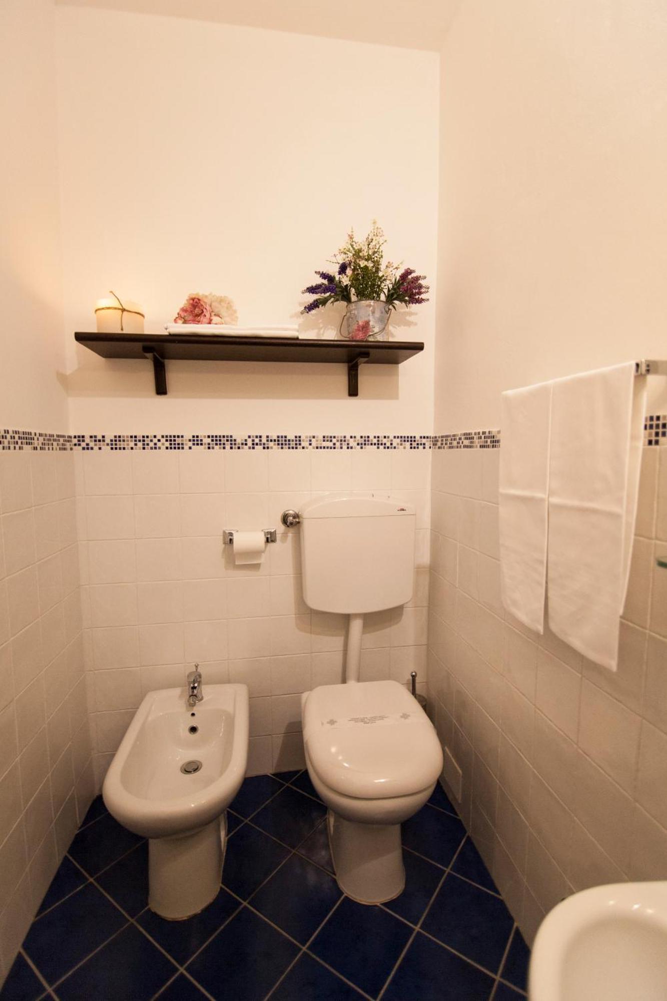 Hotel La Colonna Lukka Zewnętrze zdjęcie